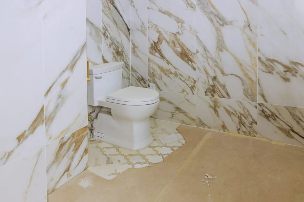 How to Identify a Good Professional to Renovate Your Bathroom